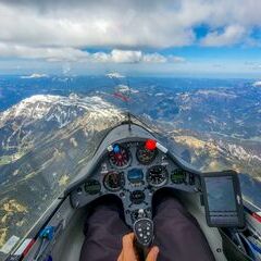 Flugwegposition um 11:17:32: Aufgenommen in der Nähe von Veitsch, St. Barbara im Mürztal, Österreich in 2752 Meter